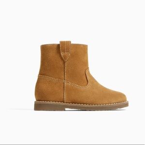 ZARA never worn girls leather boot US8
